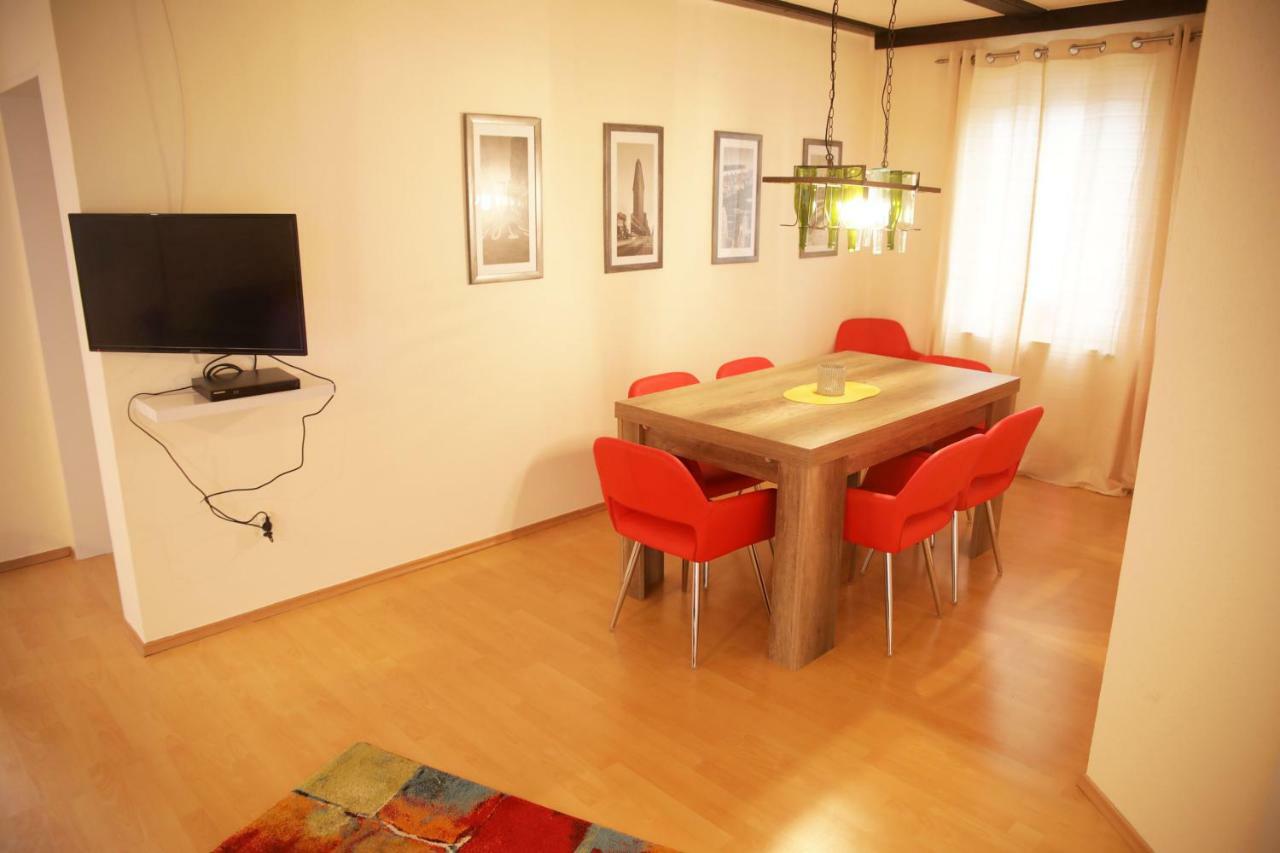 Art 4/8 Apartment *